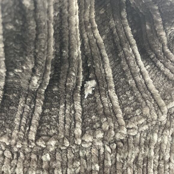 Chelsea & Theodore Gray Chenille Chunky Knit Pullover Sweater Women’s M Preowned - Picture 4 of 5